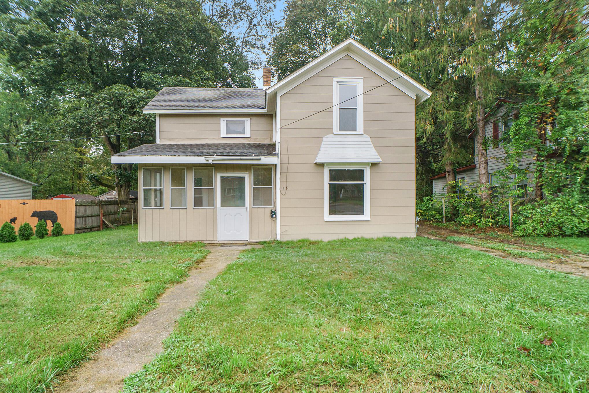 1118 8th Street Three Rivers, MI 49093 - Photo 1 of 20 DSC05782