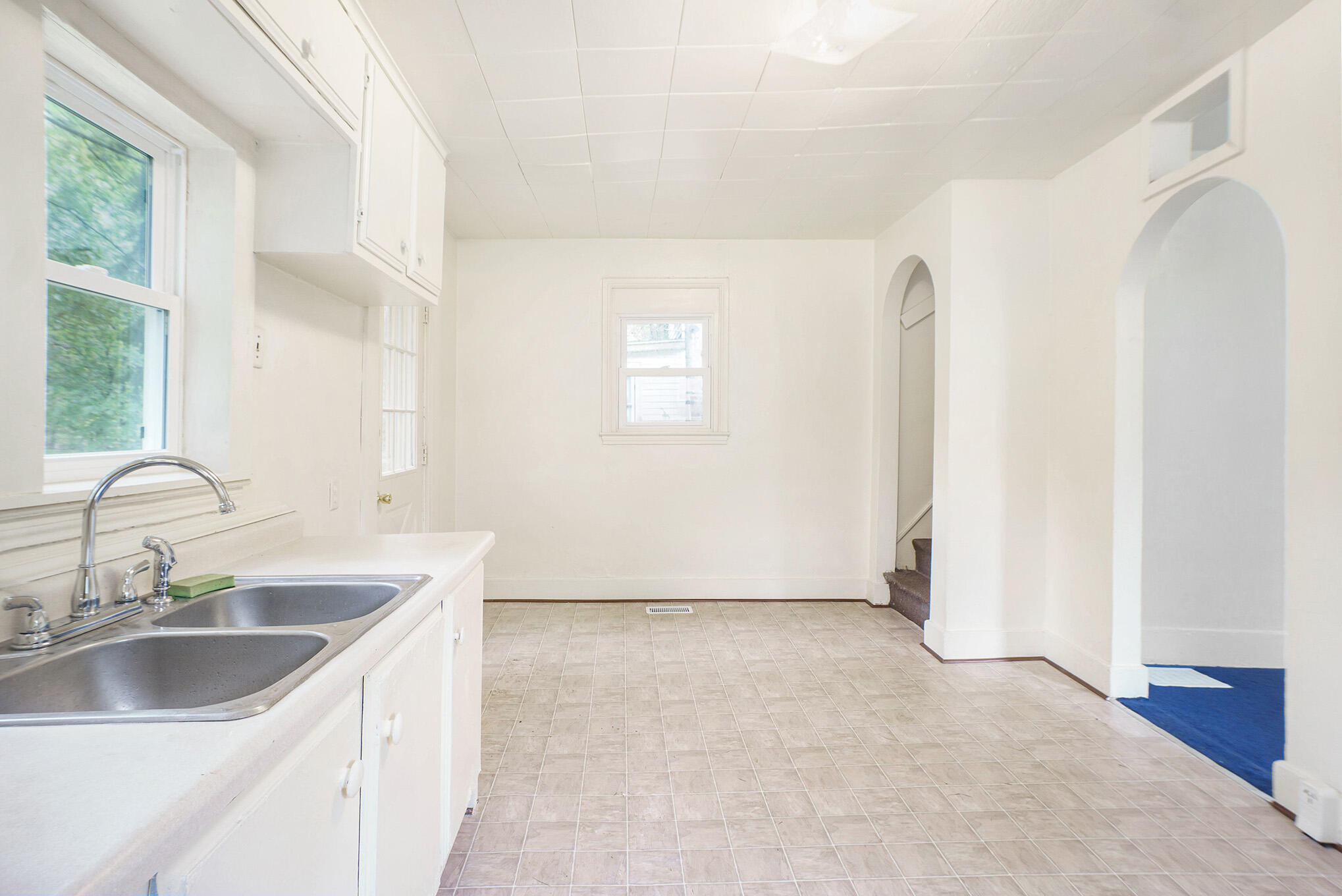 1118 8th Street Three Rivers, MI 49093 - Photo 9 of 20 DSC05745