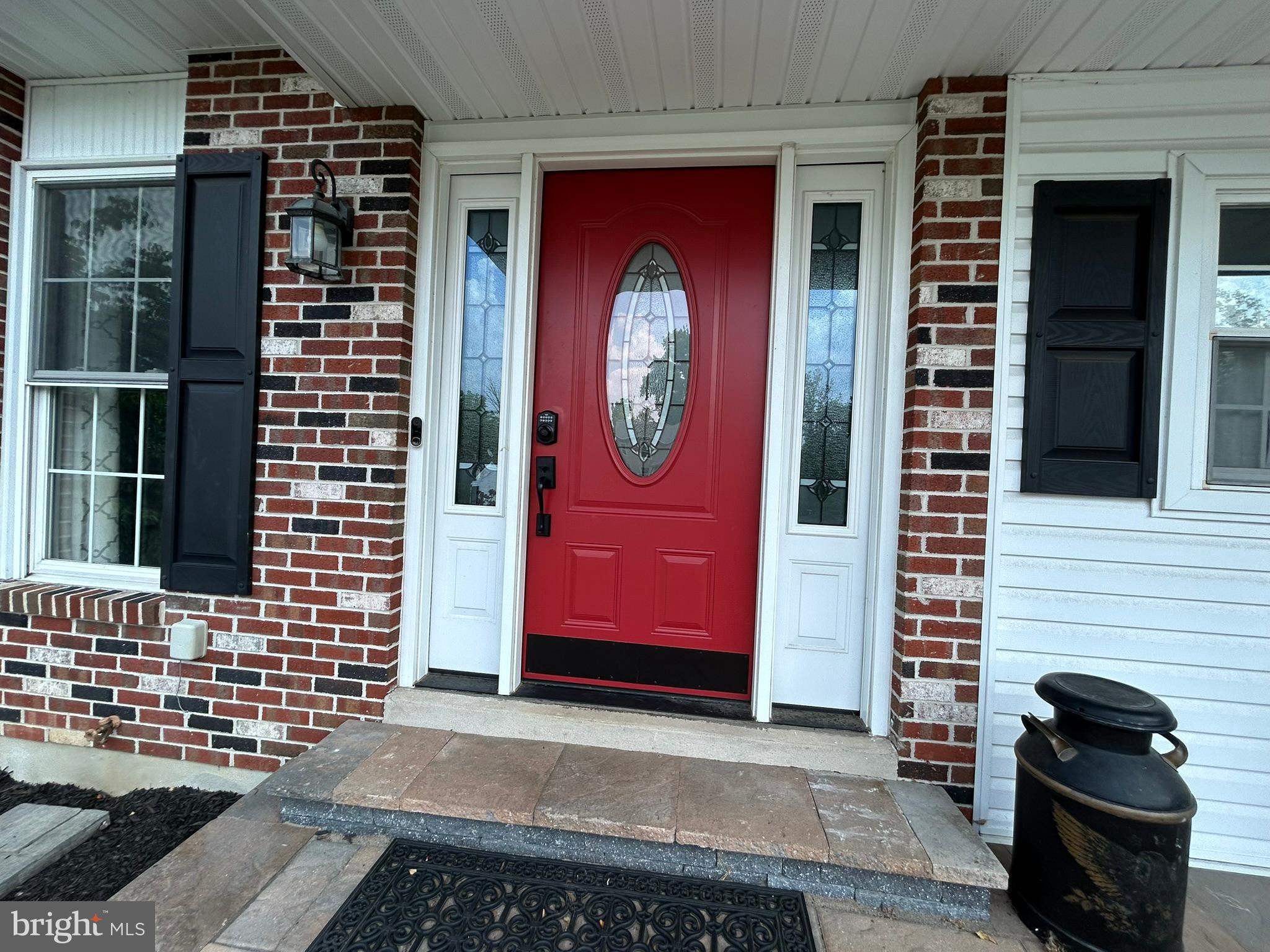 21 Matthew Drive Reading, PA 19608 - Photo 8 of 32 New front door with key less entry and side lights