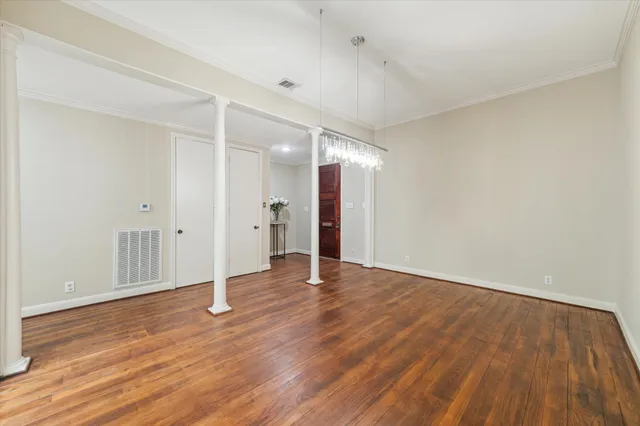 $599,000 | 7924 Woodway Drive, Houston, TX 77063