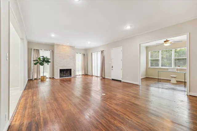 $599,000 | 7924 Woodway Drive, Houston, TX 77063