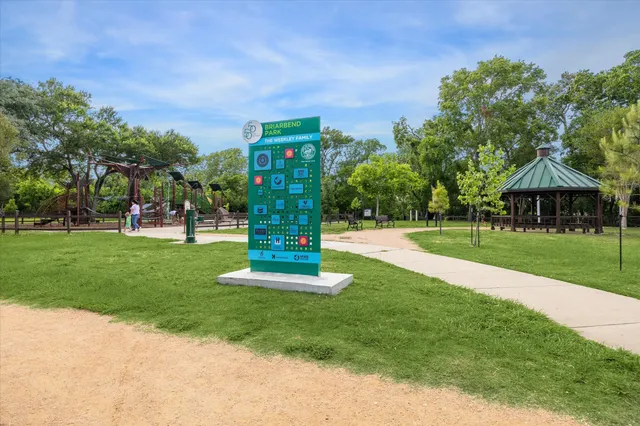 $599,000 | 7924 Woodway Drive, Houston, TX 77063