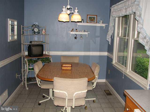110 Adams Road Carlisle, PA 17015 - Photo 8 of 10 Gallery Image 8