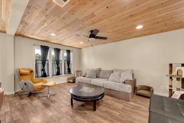 $142,500 | 821 St Marks Street, Unit SPC 11, Redding, CA 96003