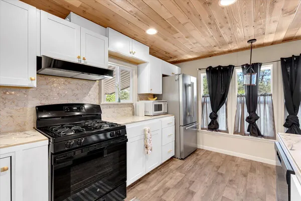$142,500 | 821 St Marks Street, Unit SPC 11, Redding, CA 96003