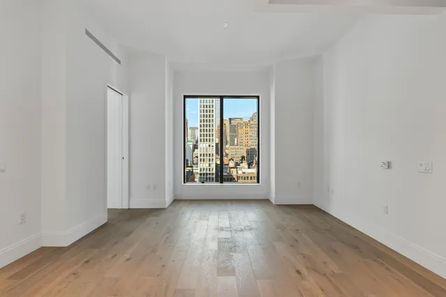 $1,800,000 | 30 East 29th Street, Unit 19B | NoMad