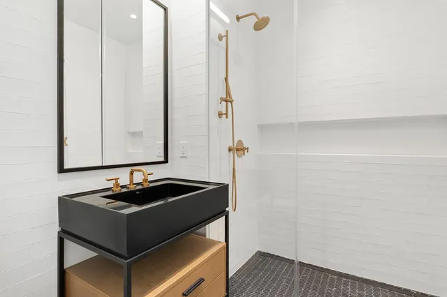 $1,800,000 | 30 East 29th Street, Unit 19B | NoMad