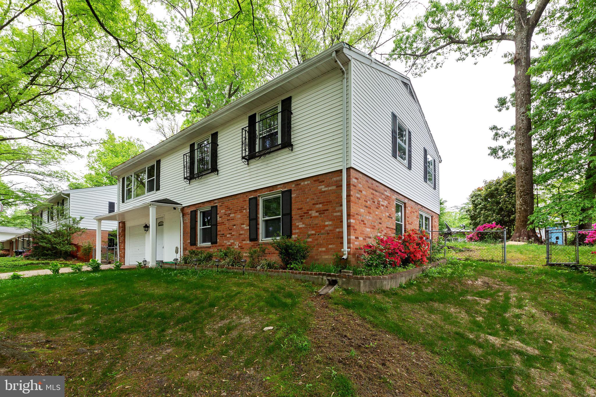 6419 Rivington Road Springfield, VA 22152 - Photo 2 of 37 Gallery Image 2