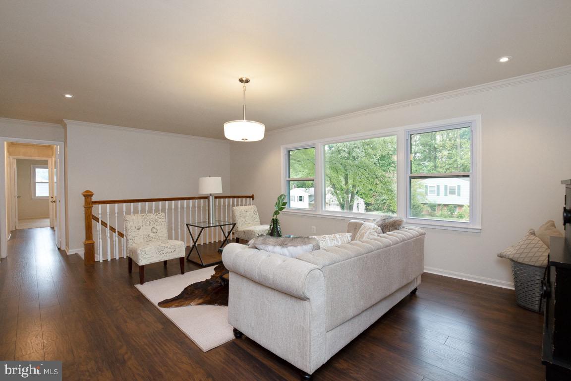 6419 Rivington Road Springfield, VA 22152 - Photo 11 of 37 Gallery Image 11
