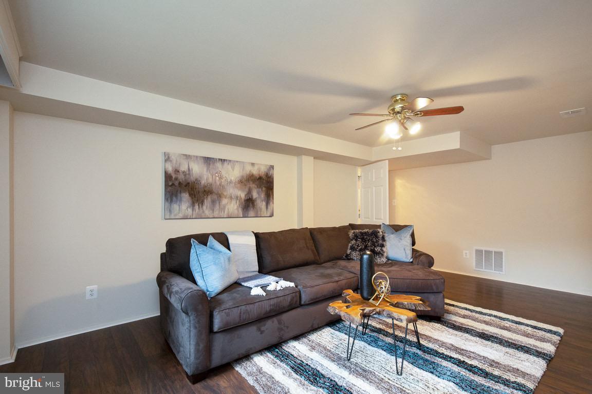 6419 Rivington Road Springfield, VA 22152 - Photo 30 of 37 Gallery Image 30
