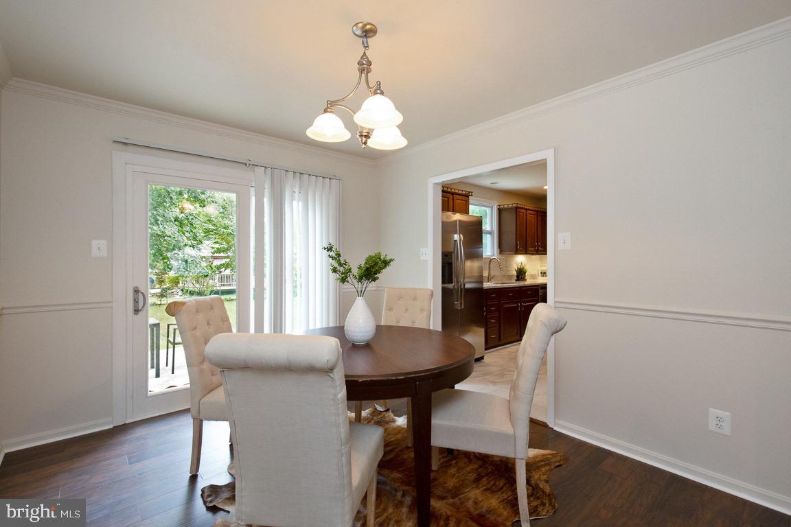 6419 Rivington Road Springfield, VA 22152 - Photo 9 of 37 Gallery Image 9