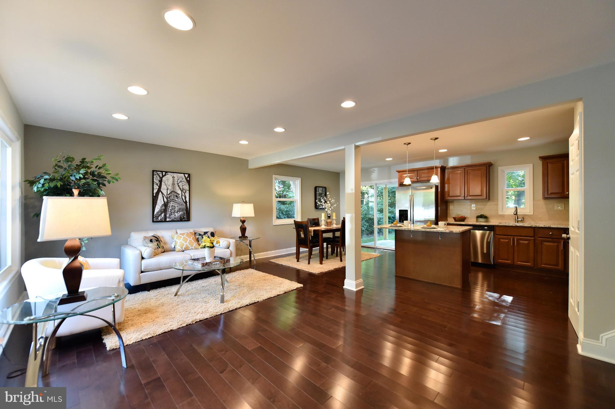 1308 Saddleback Road Baltimore, MD 21208 - Photo 1 of 30 Living Room