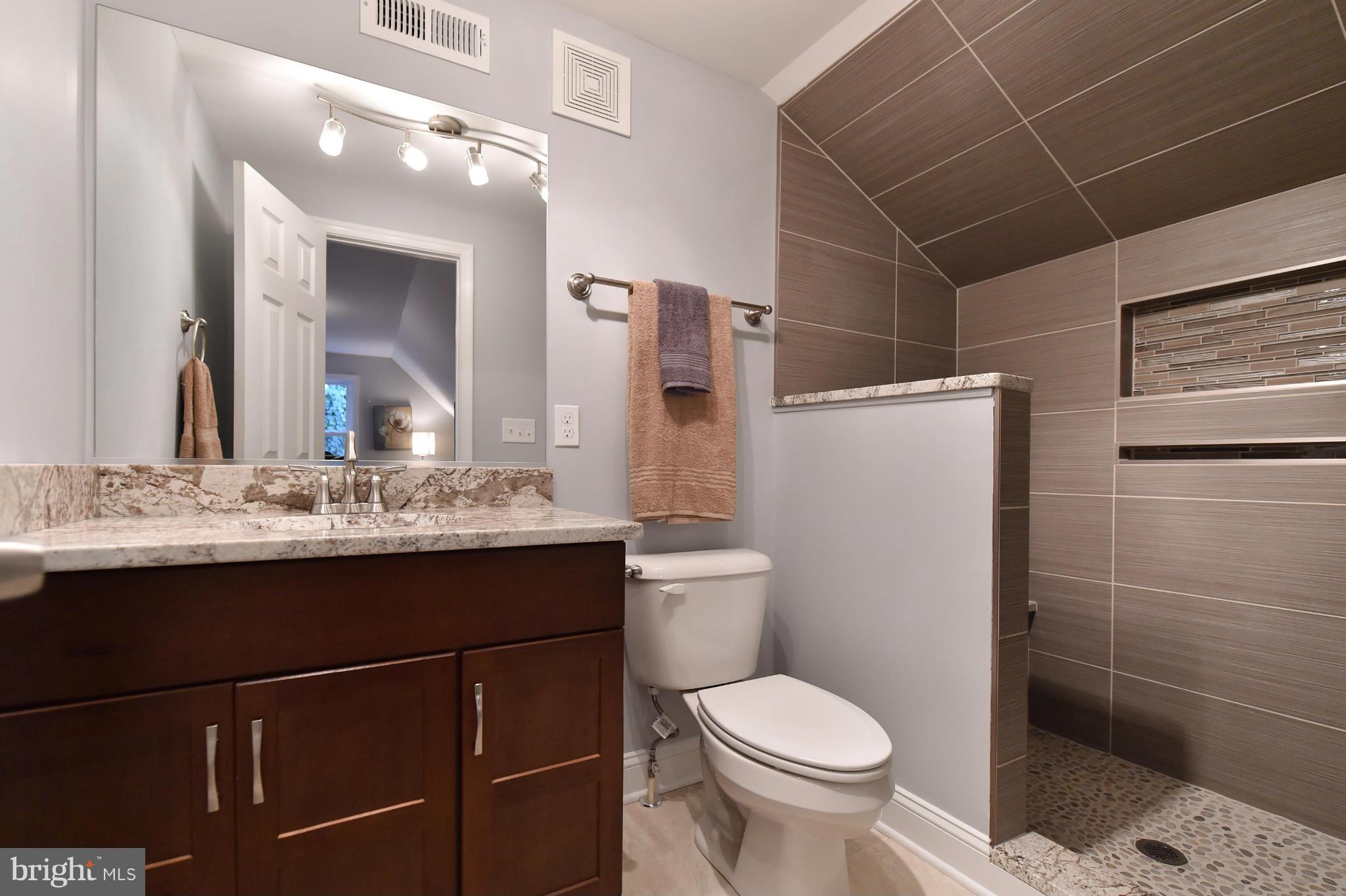 1308 Saddleback Road Baltimore, MD 21208 - Photo 18 of 30 Bath (Master)