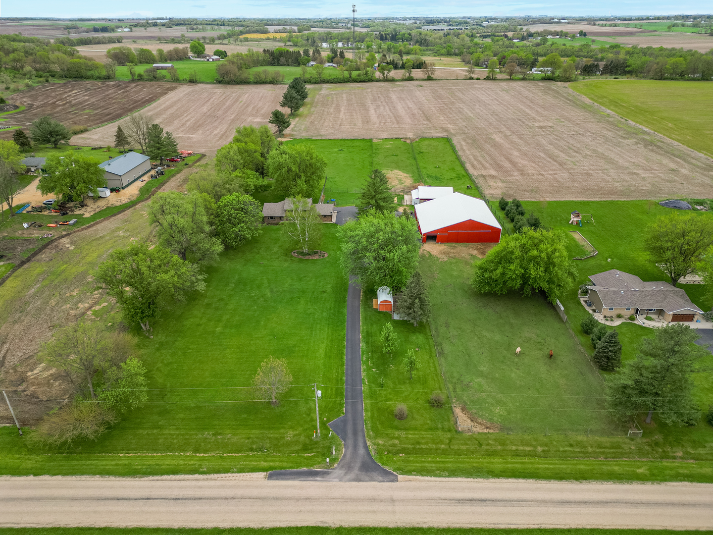 10160 Cemetery Road Pecatonica, IL 61063 - Photo 51 of 55 Gallery Image 51
