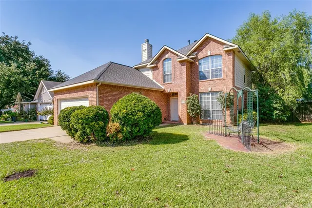 $449,000 | 2028 Brookville Lane, Flower Mound, TX 75028