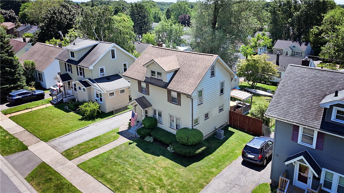 251 Brockley Road Irondequoit, NY 14609 - Photo 8 of 49