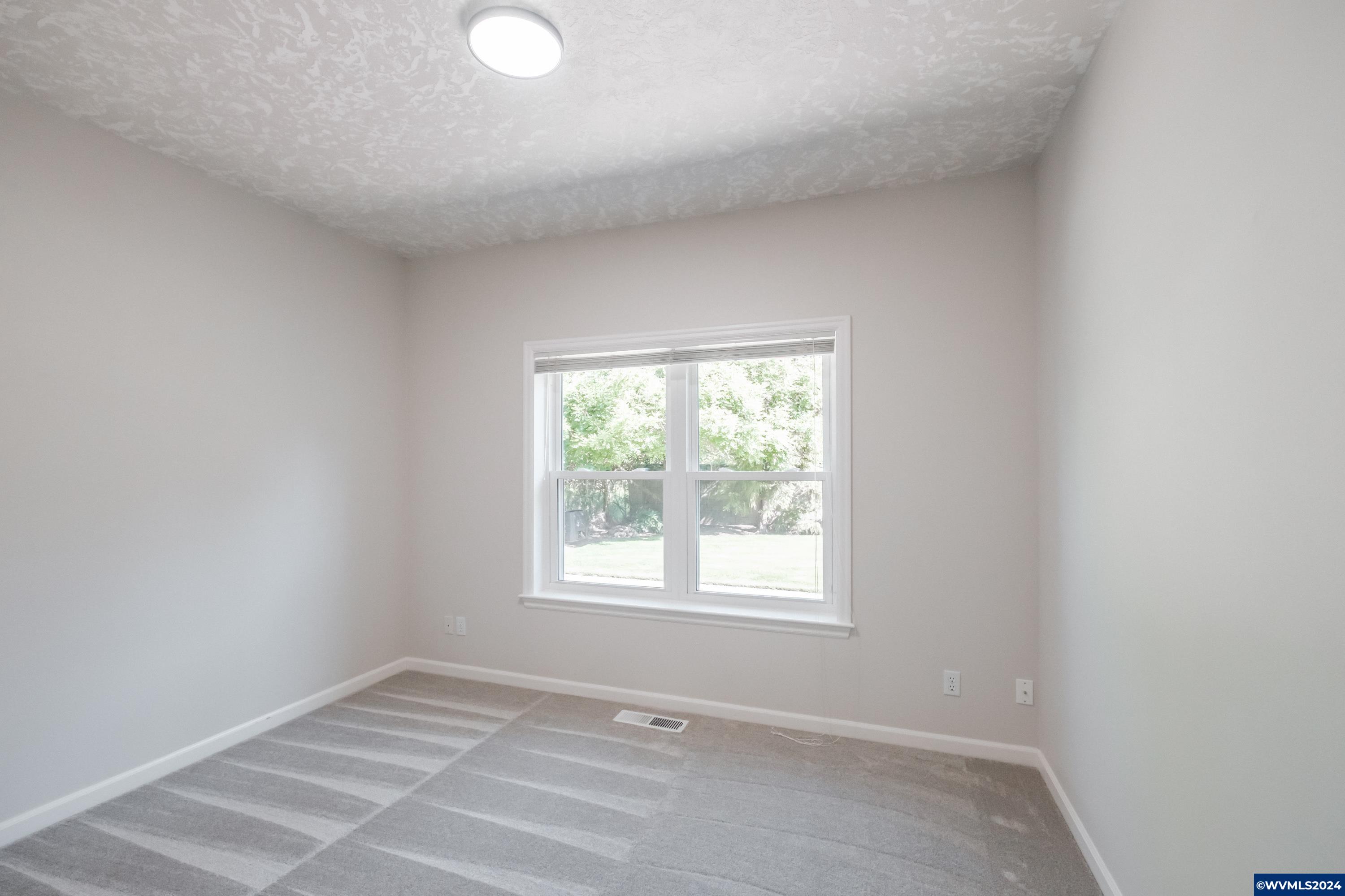 184 River Oak Road Independence, OR 97351 - Photo 31 of 42