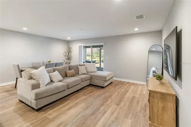 $2,000 | 2930 Fieldwood Circle, St. Cloud, FL 34772