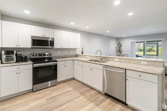 $2,000 | 2930 Fieldwood Circle, St. Cloud, FL 34772