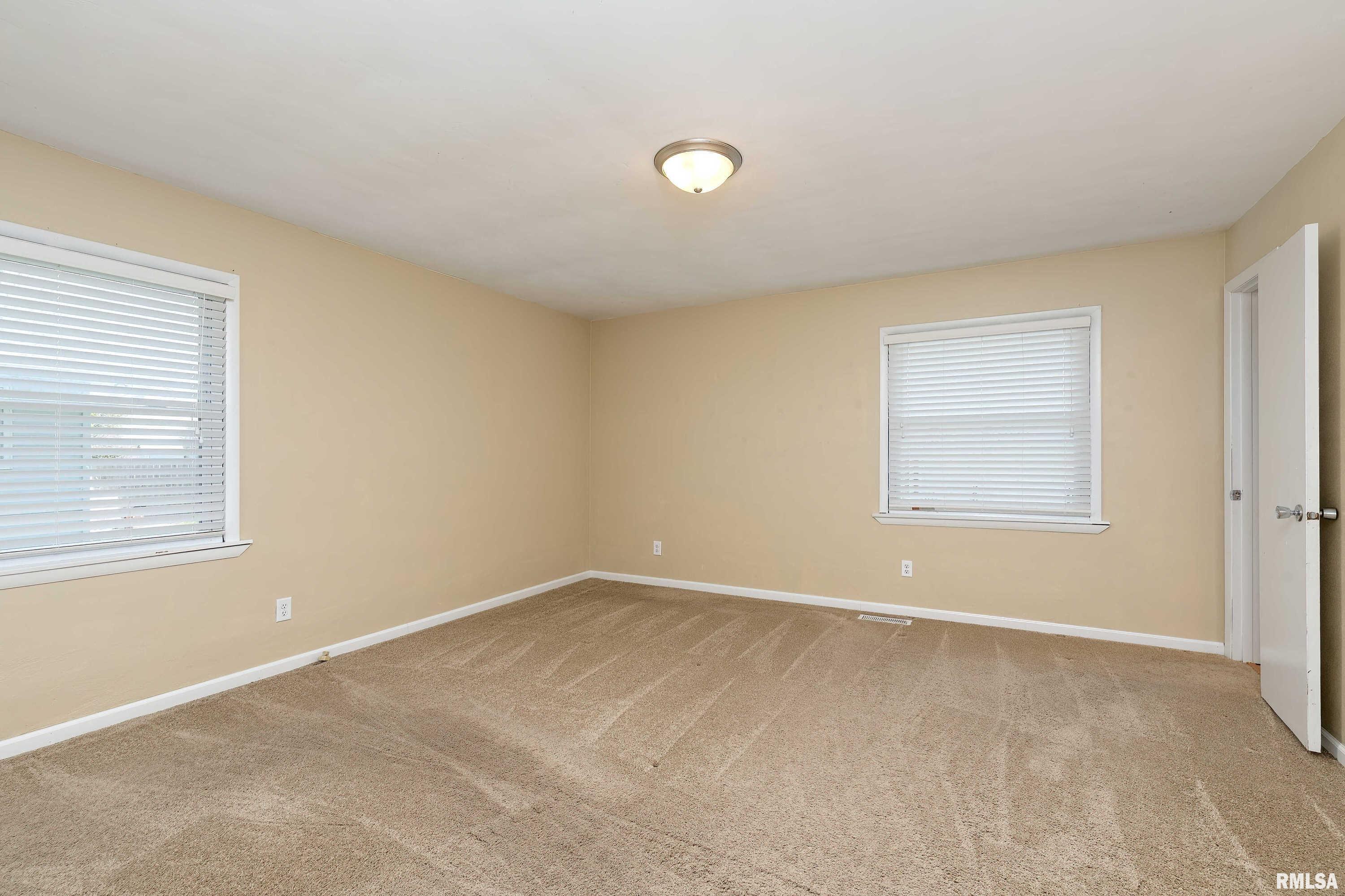 10043 Wolf Road Geneseo, IL 61254 - Photo 22 of 35