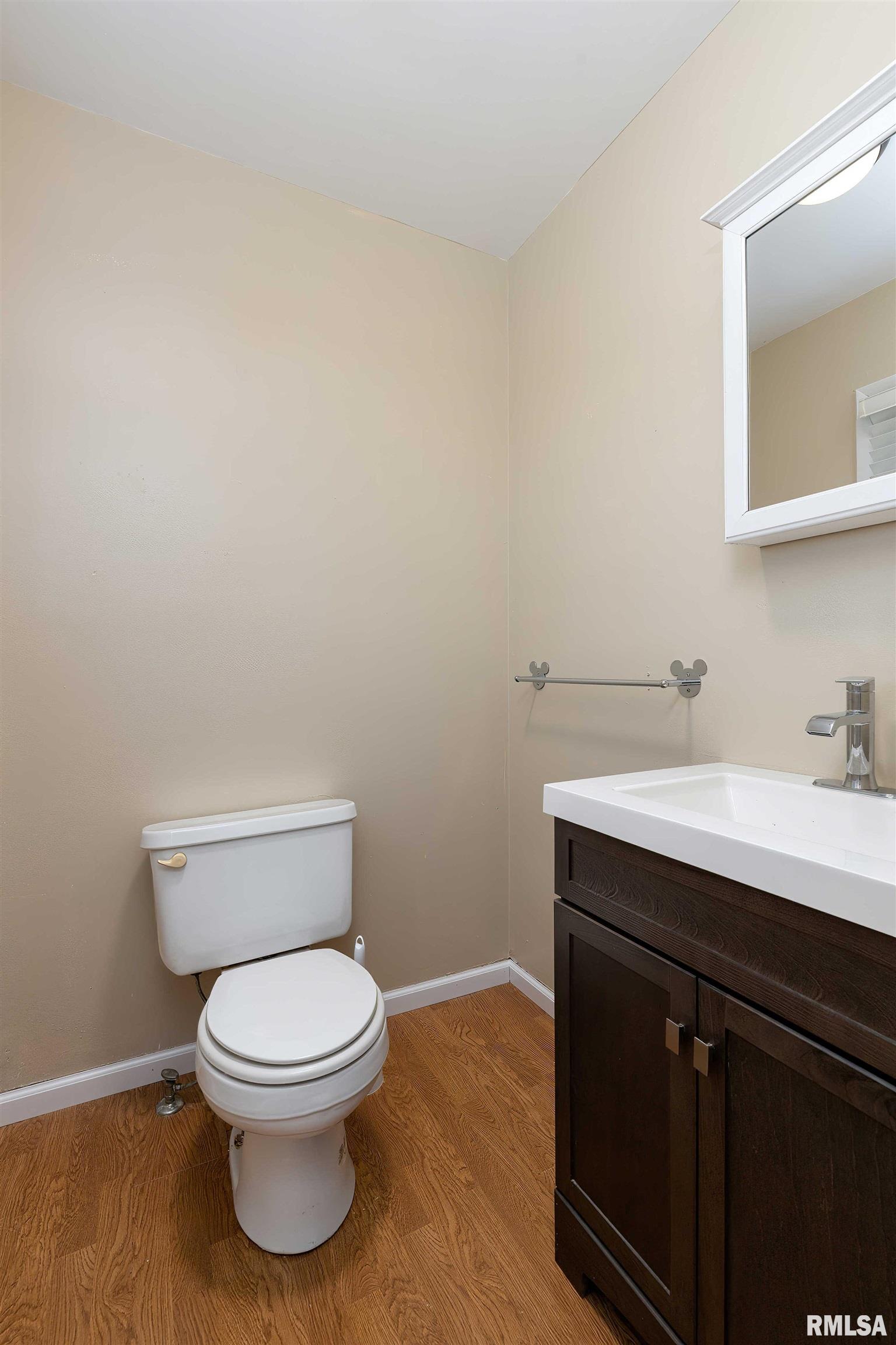 10043 Wolf Road Geneseo, IL 61254 - Photo 24 of 35