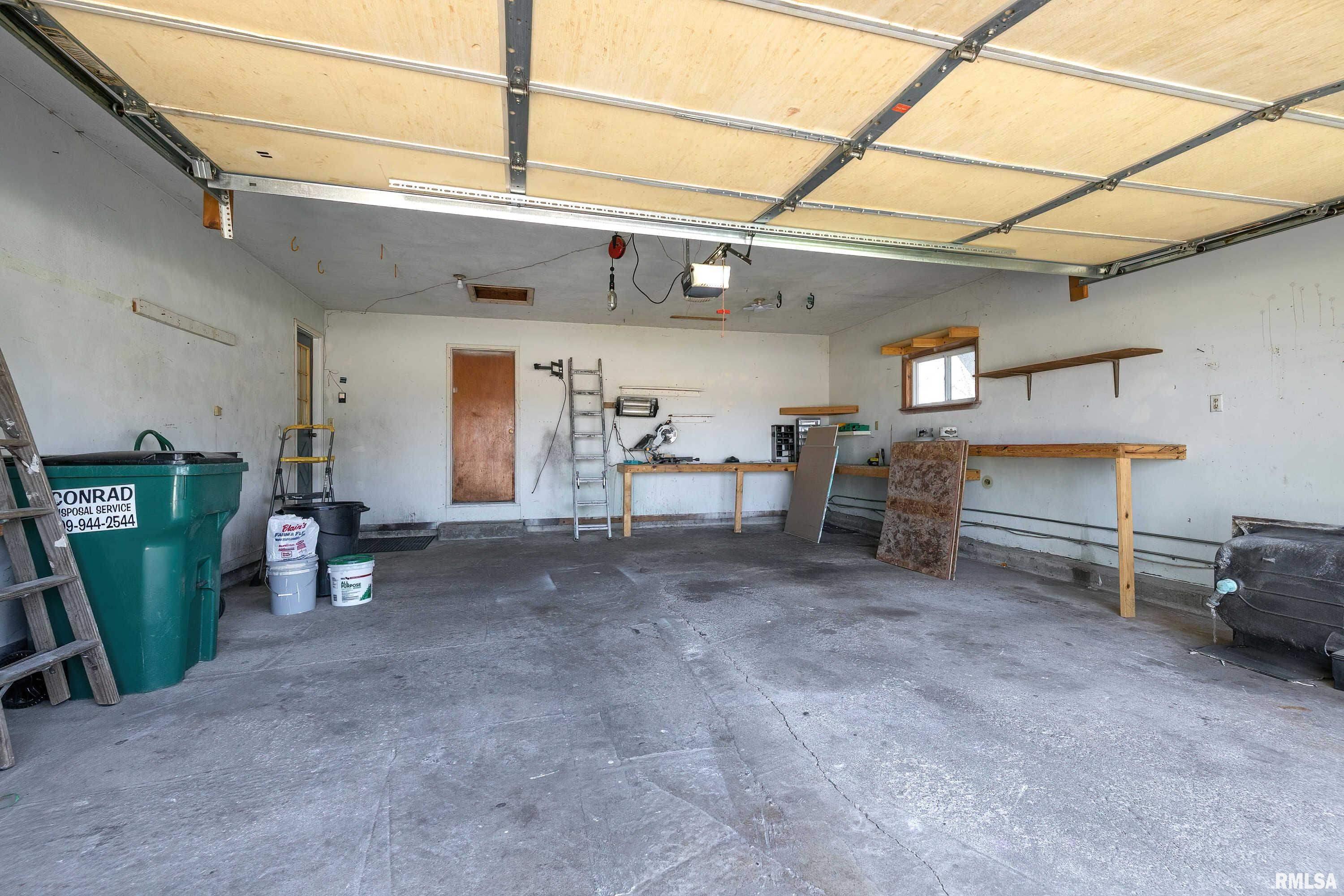 10043 Wolf Road Geneseo, IL 61254 - Photo 29 of 35