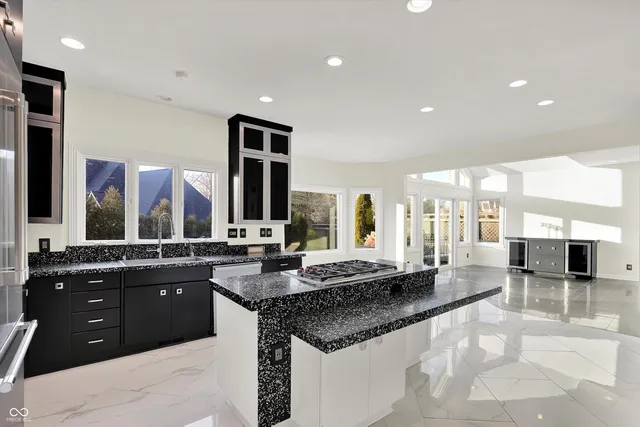 $1,150,000 | 434 Sheffield Court, Carmel, IN 46032