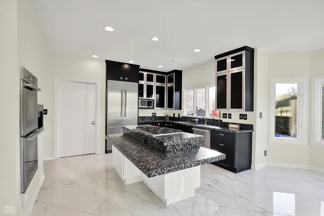 $1,150,000 | 434 Sheffield Court, Carmel, IN 46032