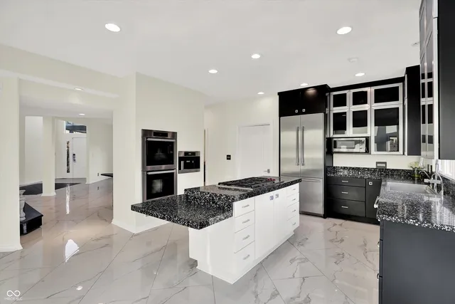 $1,150,000 | 434 Sheffield Court, Carmel, IN 46032