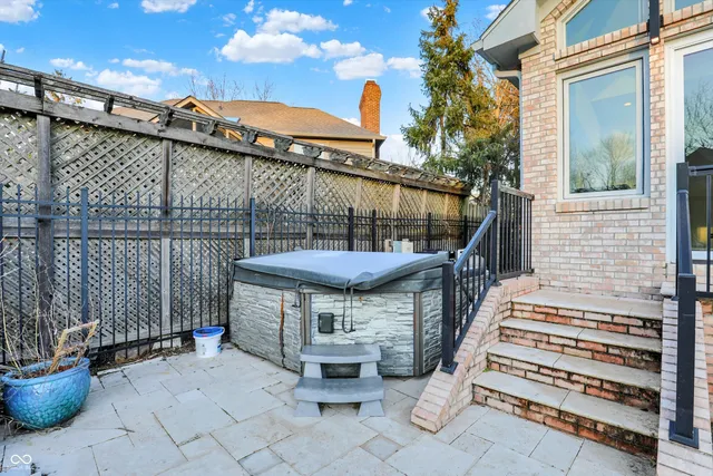 $1,150,000 | 434 Sheffield Court, Carmel, IN 46032