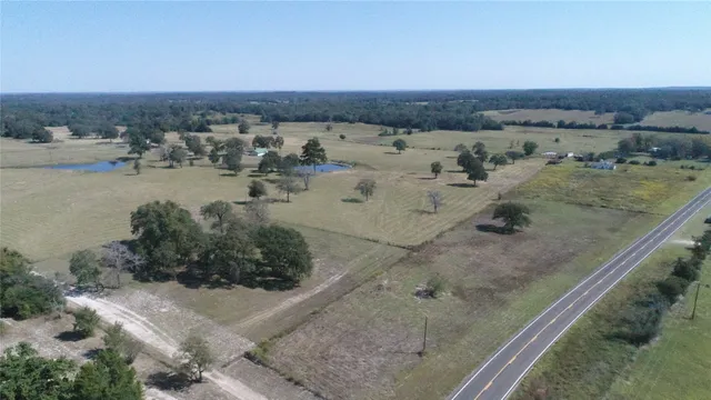 $525,000 | 2627 Fm 1618, Buffalo, TX 75831