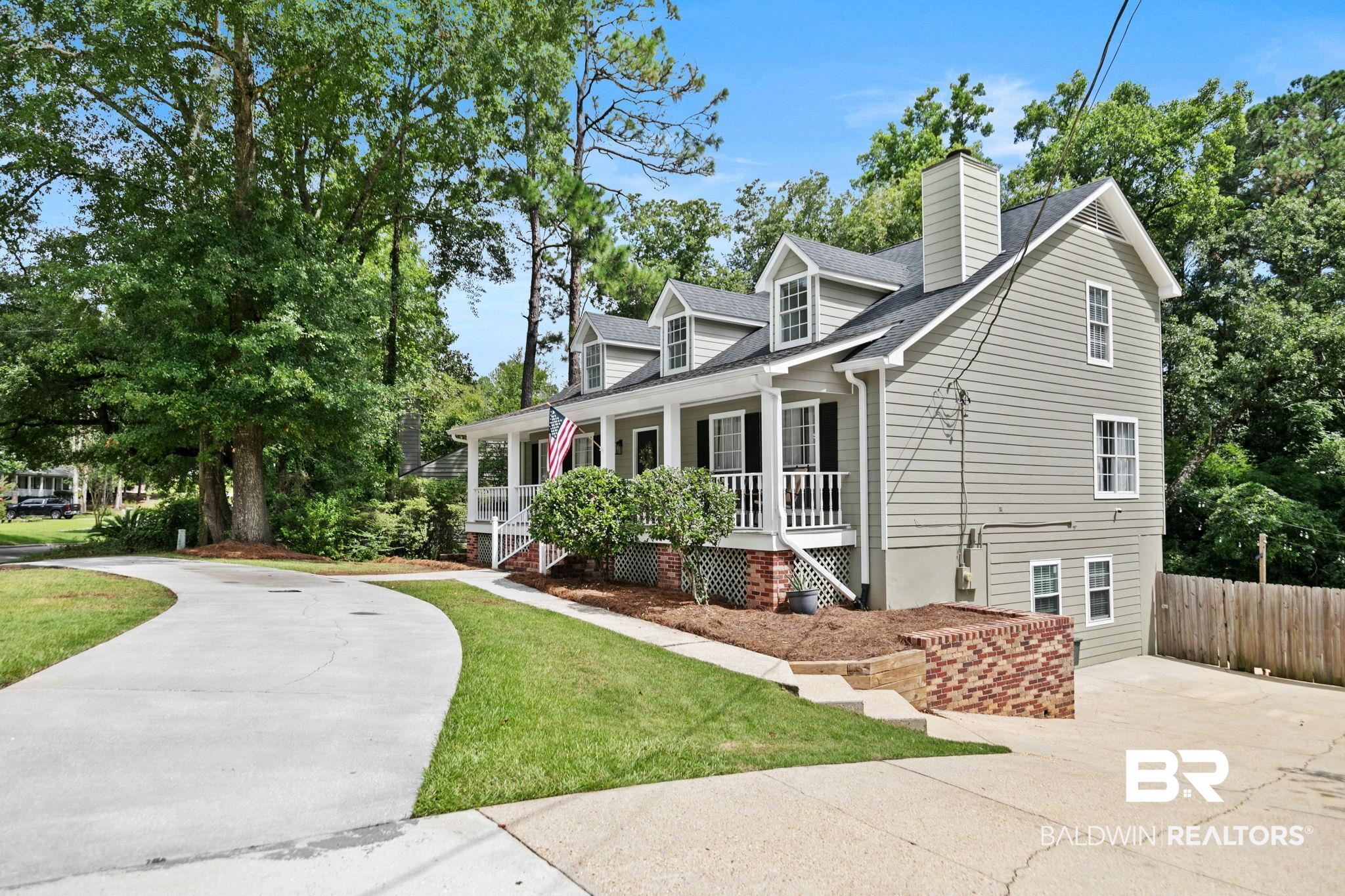 342 Ridgewood Drive Daphne, AL 36526 - Photo 2 of 36 View of front of house