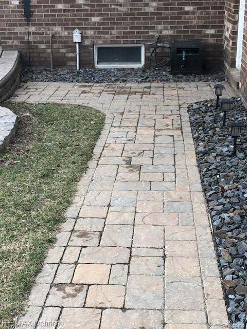9215 Bartel Road Columbus, MI 48063 - Photo 18 of 65 IMG_1543.jpg