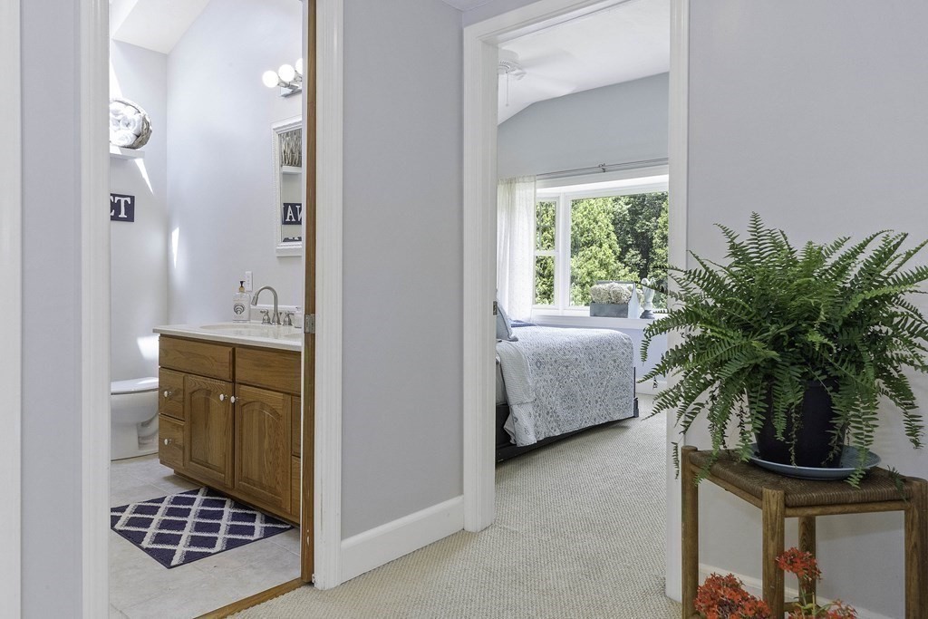 26 Pemberton Road Topsfield, MA 01983 - Photo 20 of 39