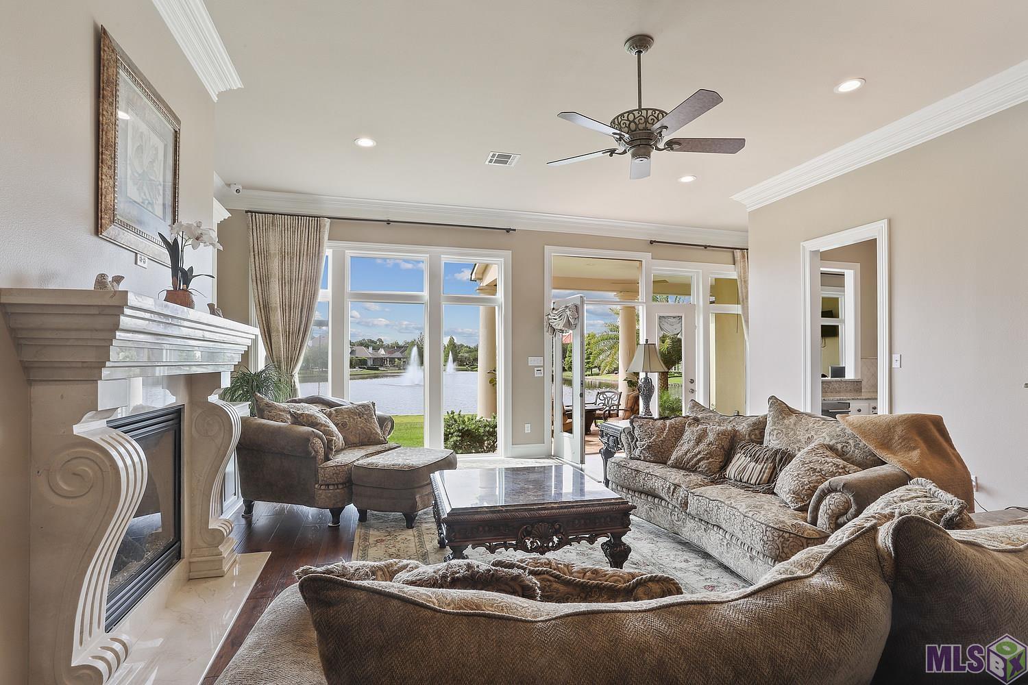 6752 Fountain Lane Baton Rouge, LA 70809 - Photo 6 of 33