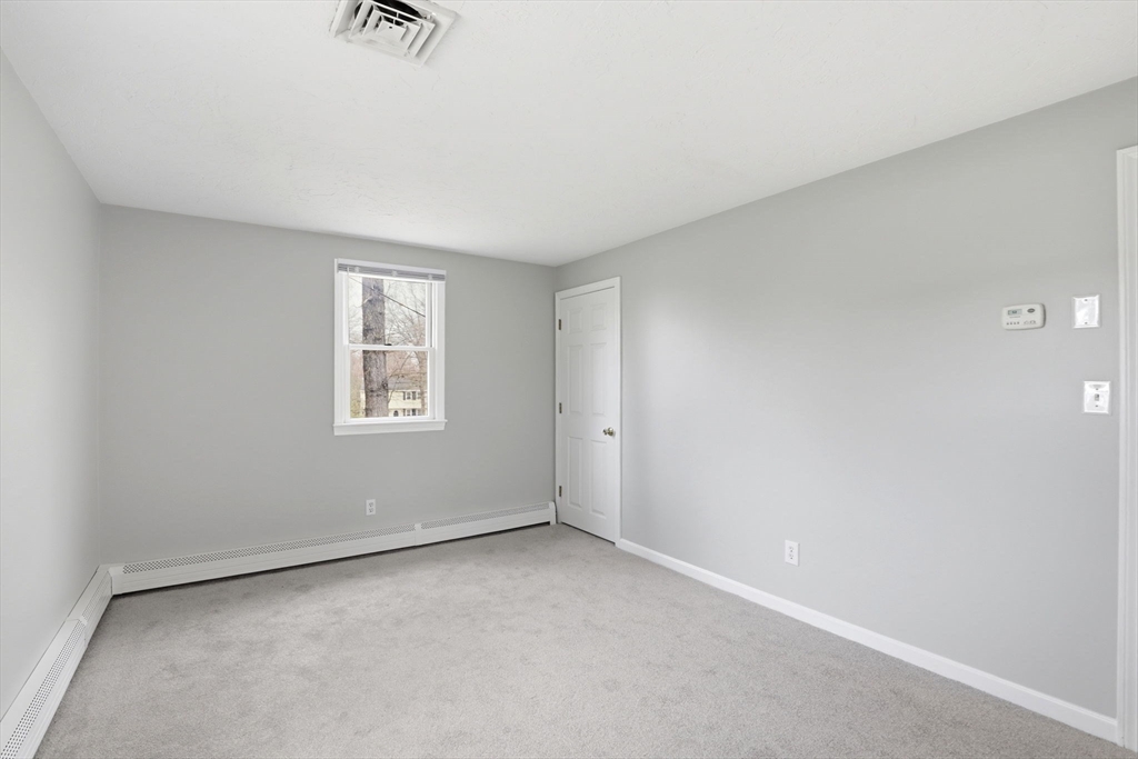 42 Bayberry Road Abington, MA 02351 - Photo 22 of 41