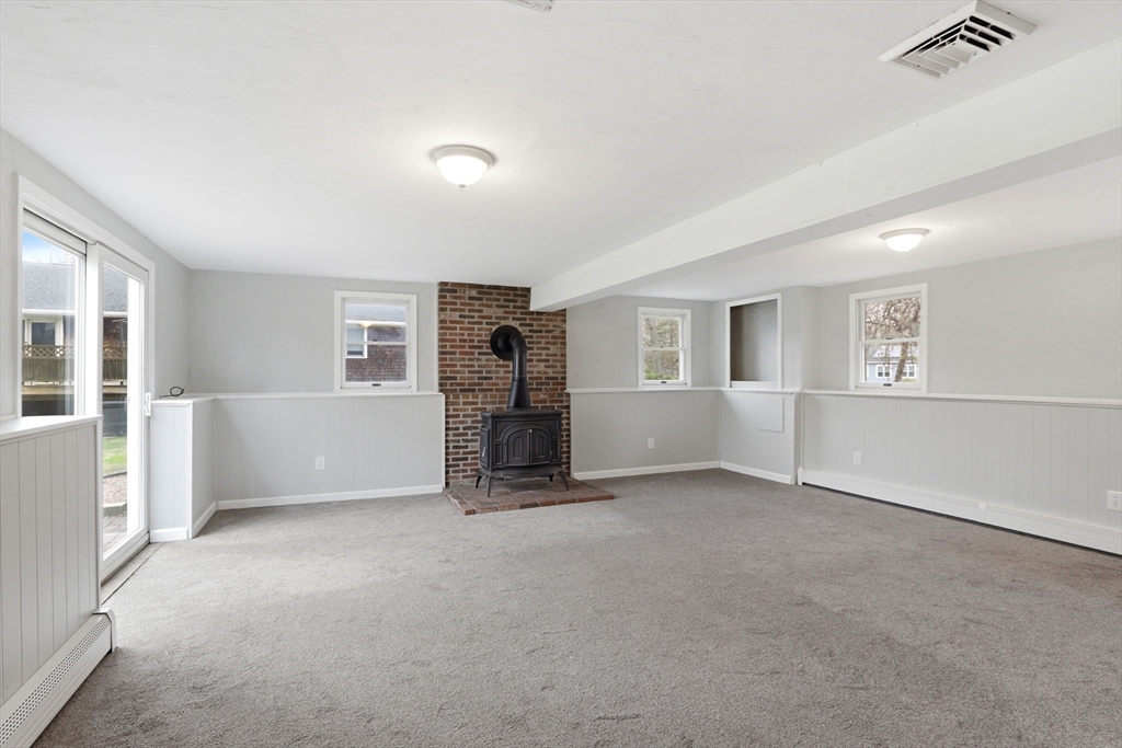 42 Bayberry Road Abington, MA 02351 - Photo 25 of 41