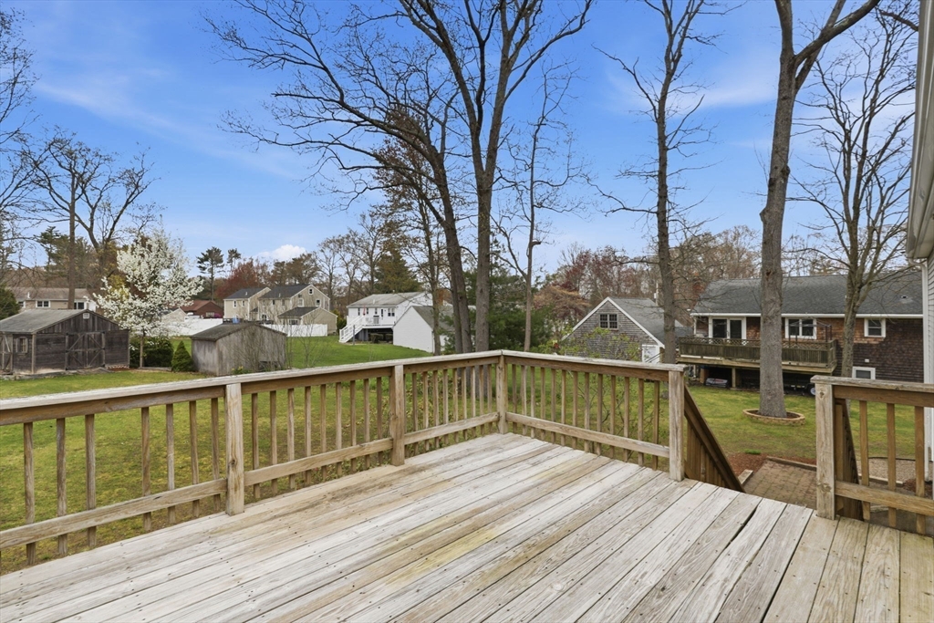 42 Bayberry Road Abington, MA 02351 - Photo 38 of 41