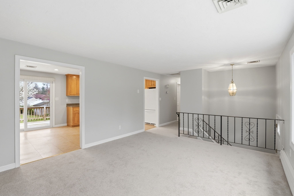 42 Bayberry Road Abington, MA 02351 - Photo 9 of 41