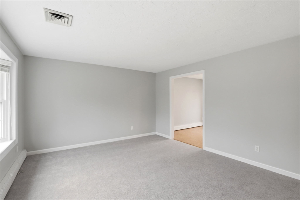 42 Bayberry Road Abington, MA 02351 - Photo 10 of 41