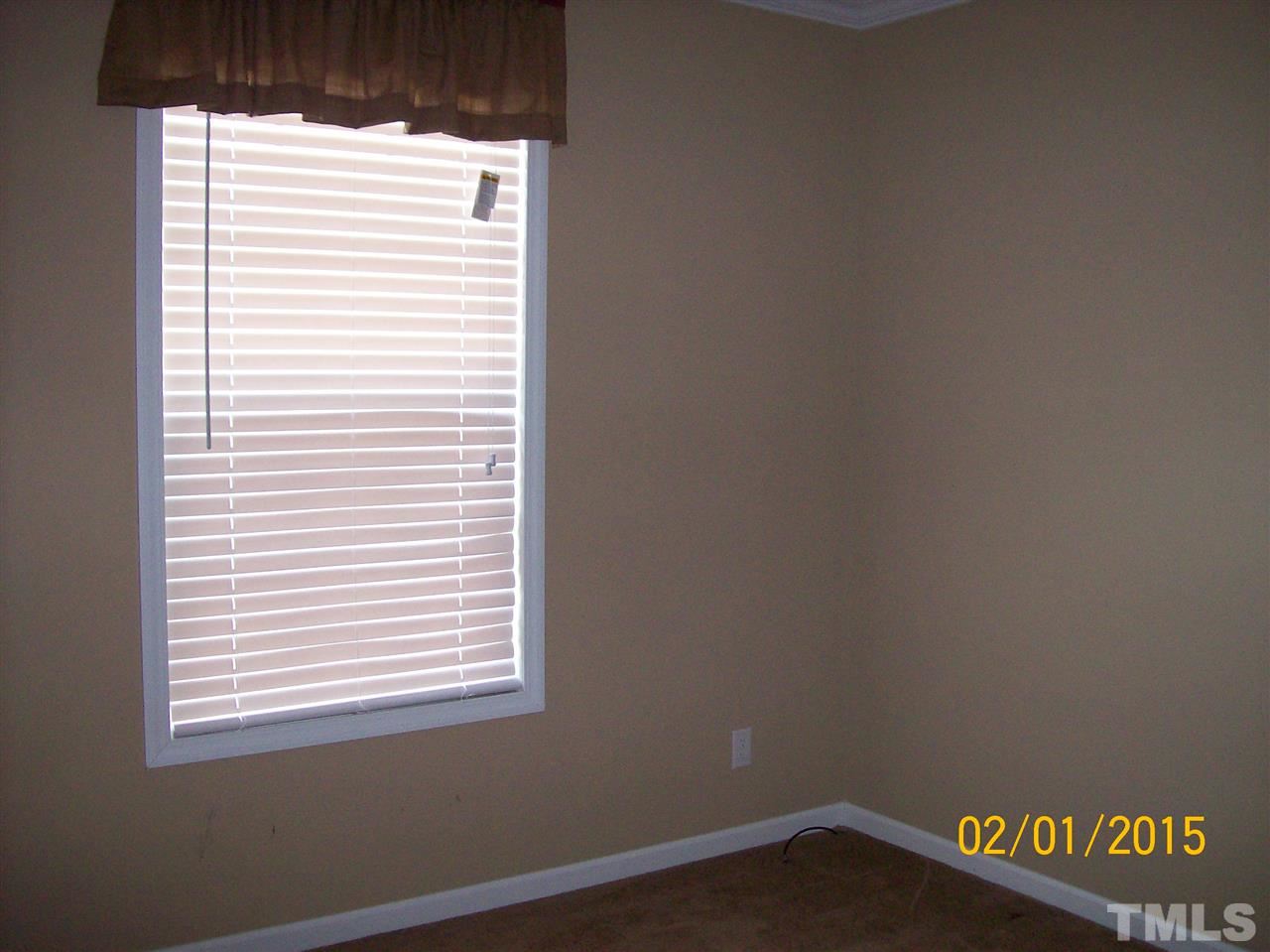 1612 Honeycutt Road Clinton, NC 28328 - Photo 9 of 12 Gallery Image 9