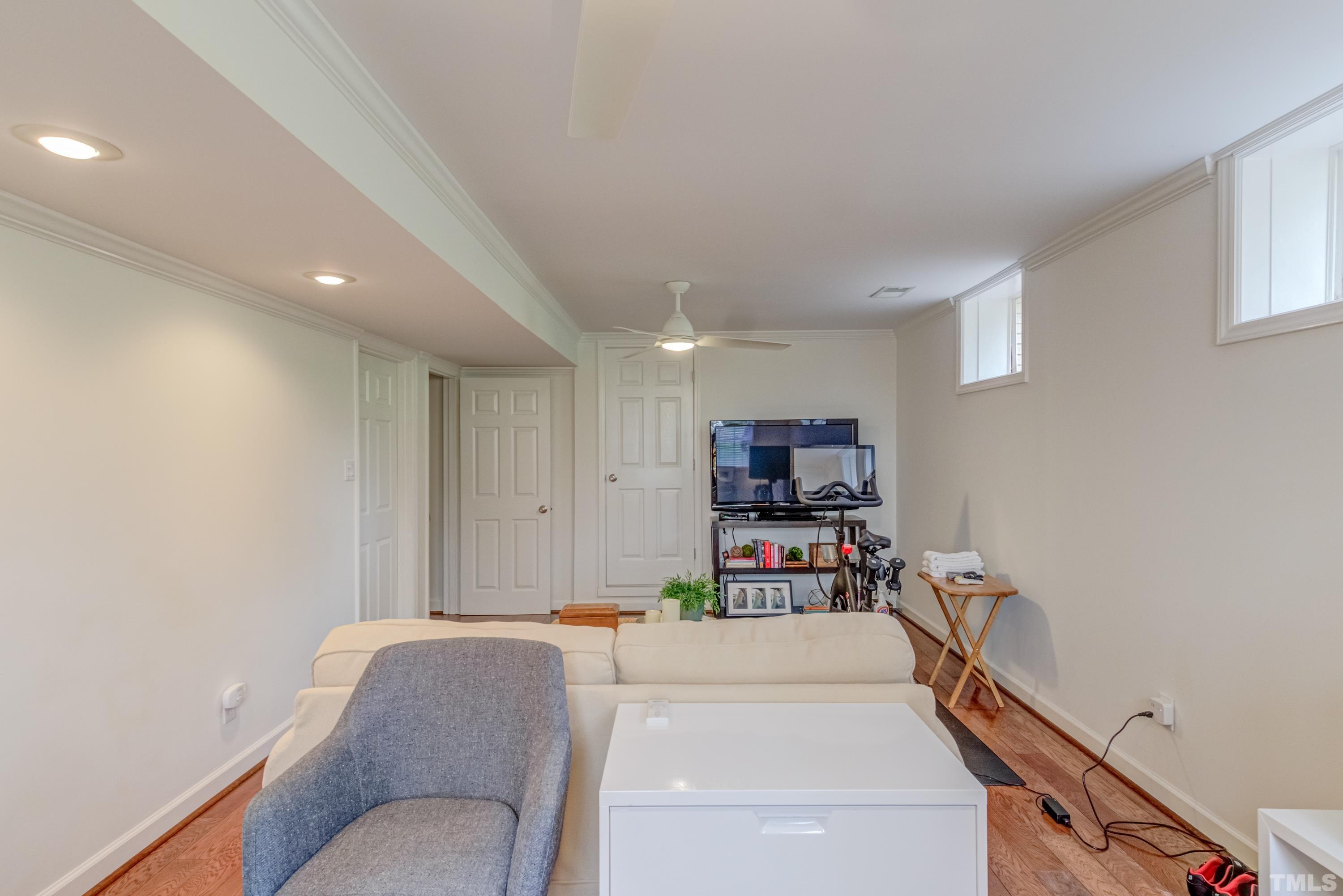 3618 Corbin Street Raleigh, NC 27612 - Photo 21 of 26 Gallery Image 21