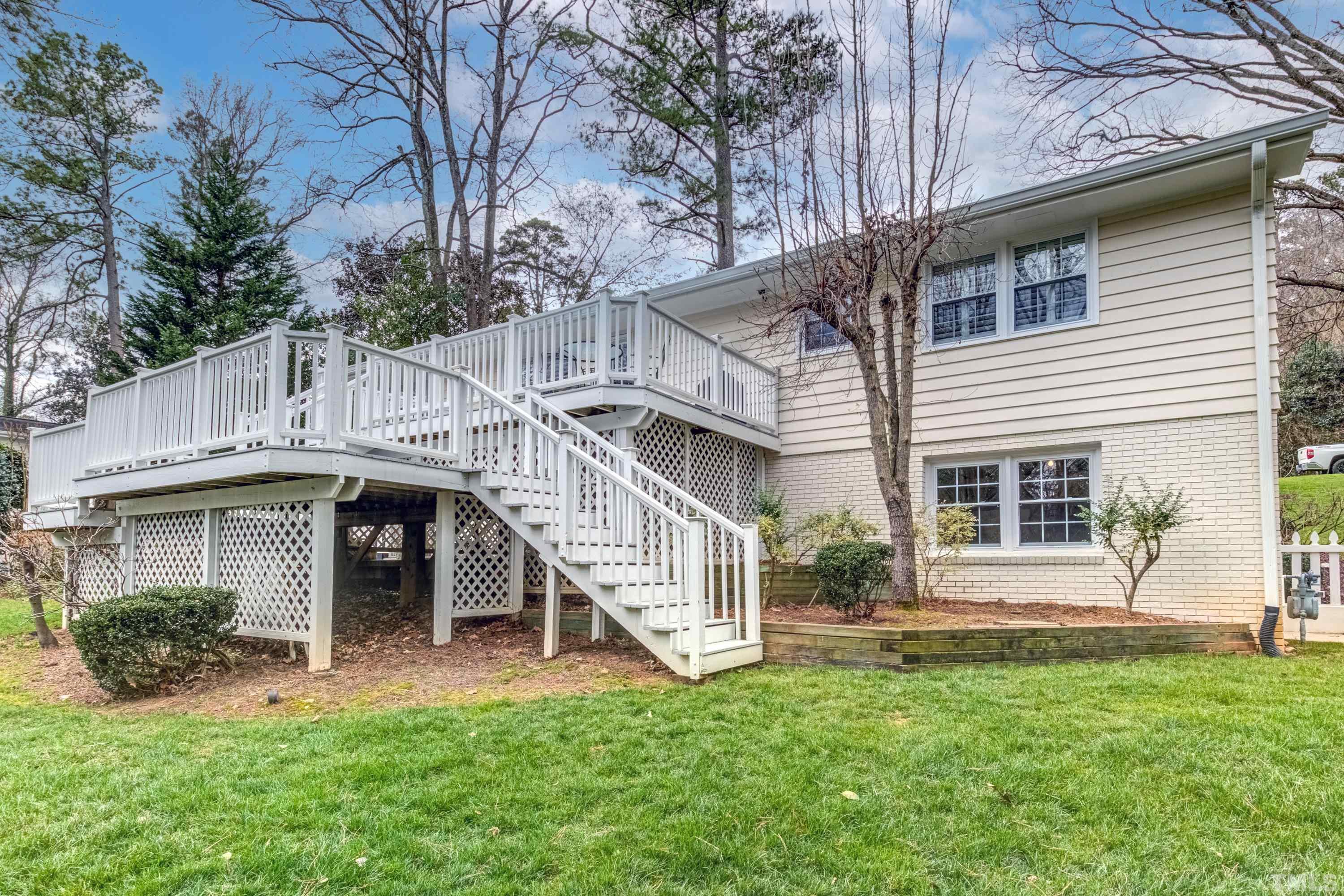 3618 Corbin Street Raleigh, NC 27612 - Photo 24 of 26 Gallery Image 24