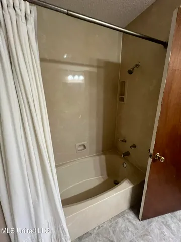 $399,000 | 162 Pecania Drive, Ferriday, LA 71334