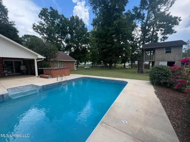 $399,000 | 162 Pecania Drive, Ferriday, LA 71334