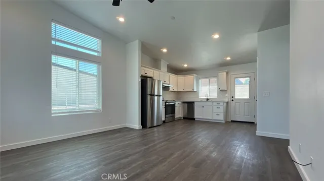 $1,700 | 73449 Desert Trail Drive, Unit 5, Twentynine Palms, CA 92277