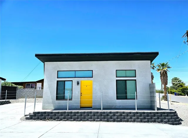 $1,700 | 73449 Desert Trail Drive, Unit 5, Twentynine Palms, CA 92277