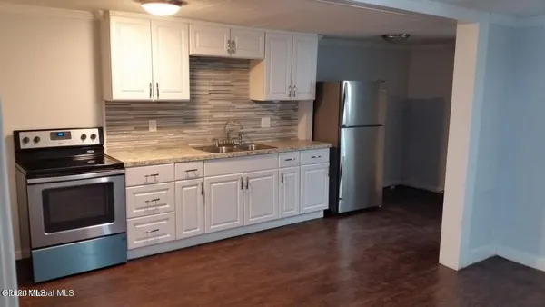 $1,300,000 | 34-36 Sparkill Avenue, Albany, NY 12209