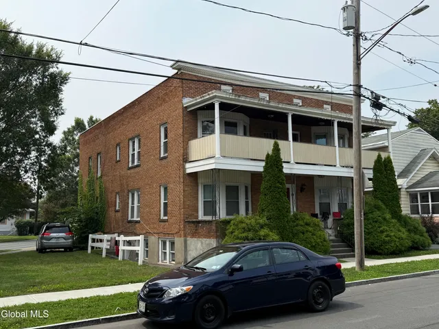 $1,300,000 | 34-36 Sparkill Avenue, Albany, NY 12209