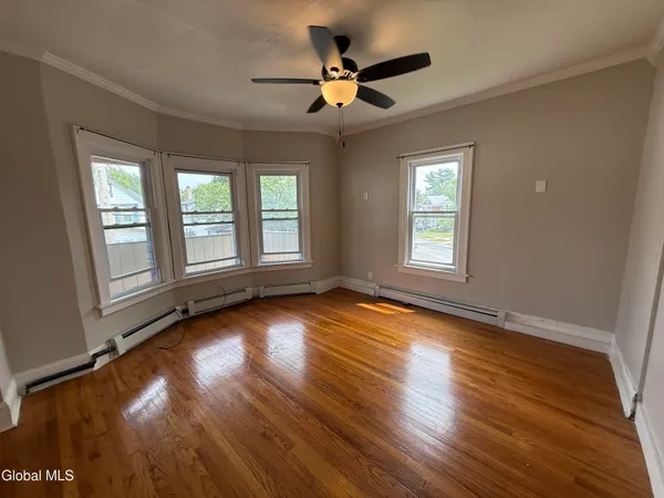 $1,300,000 | 34-36 Sparkill Avenue, Albany, NY 12209